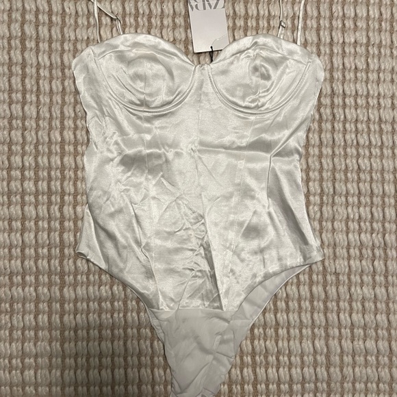 Zara Tops - White Zara bodysuit